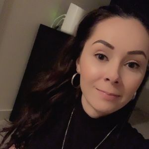 Meet your Posher, Shae anna